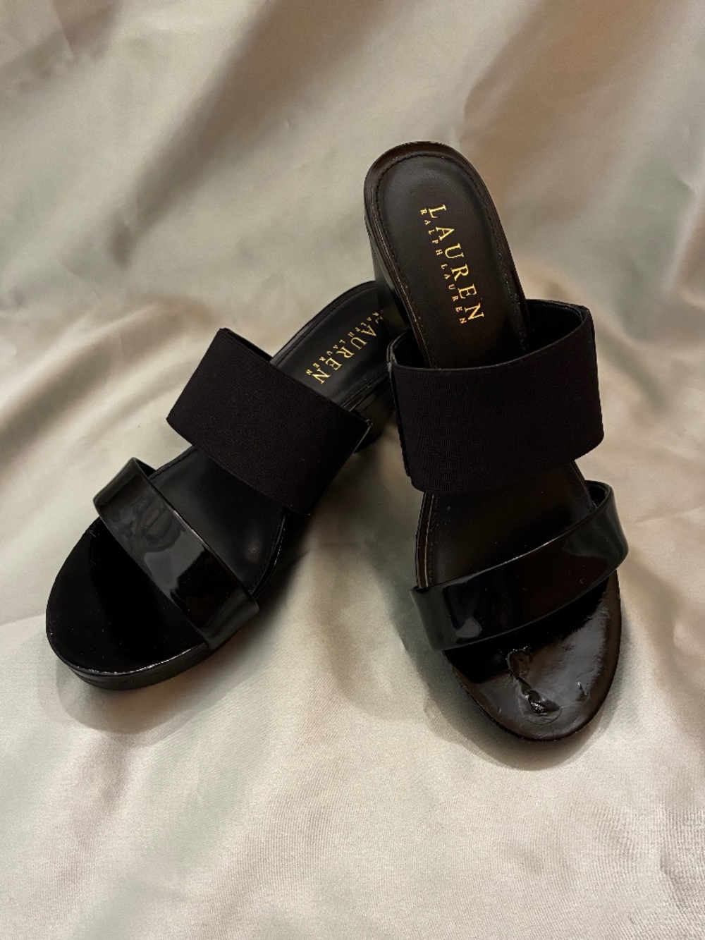 Lauren Ralph Lauren Rhianna Black Patent Elastic Wedge Rubber Sandals 6.5 VGUC